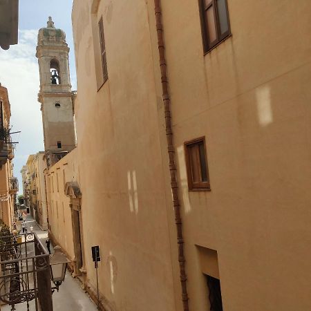 Carlo'S Rooms Trapani Luaran gambar