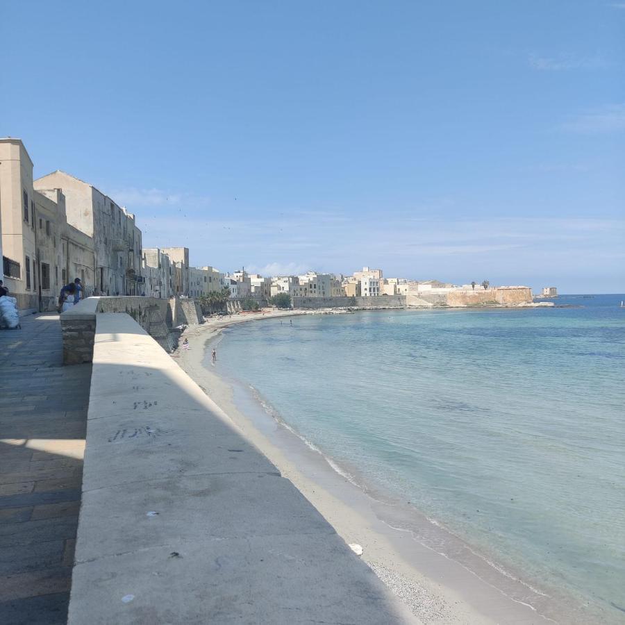 Carlo'S Rooms Trapani Luaran gambar